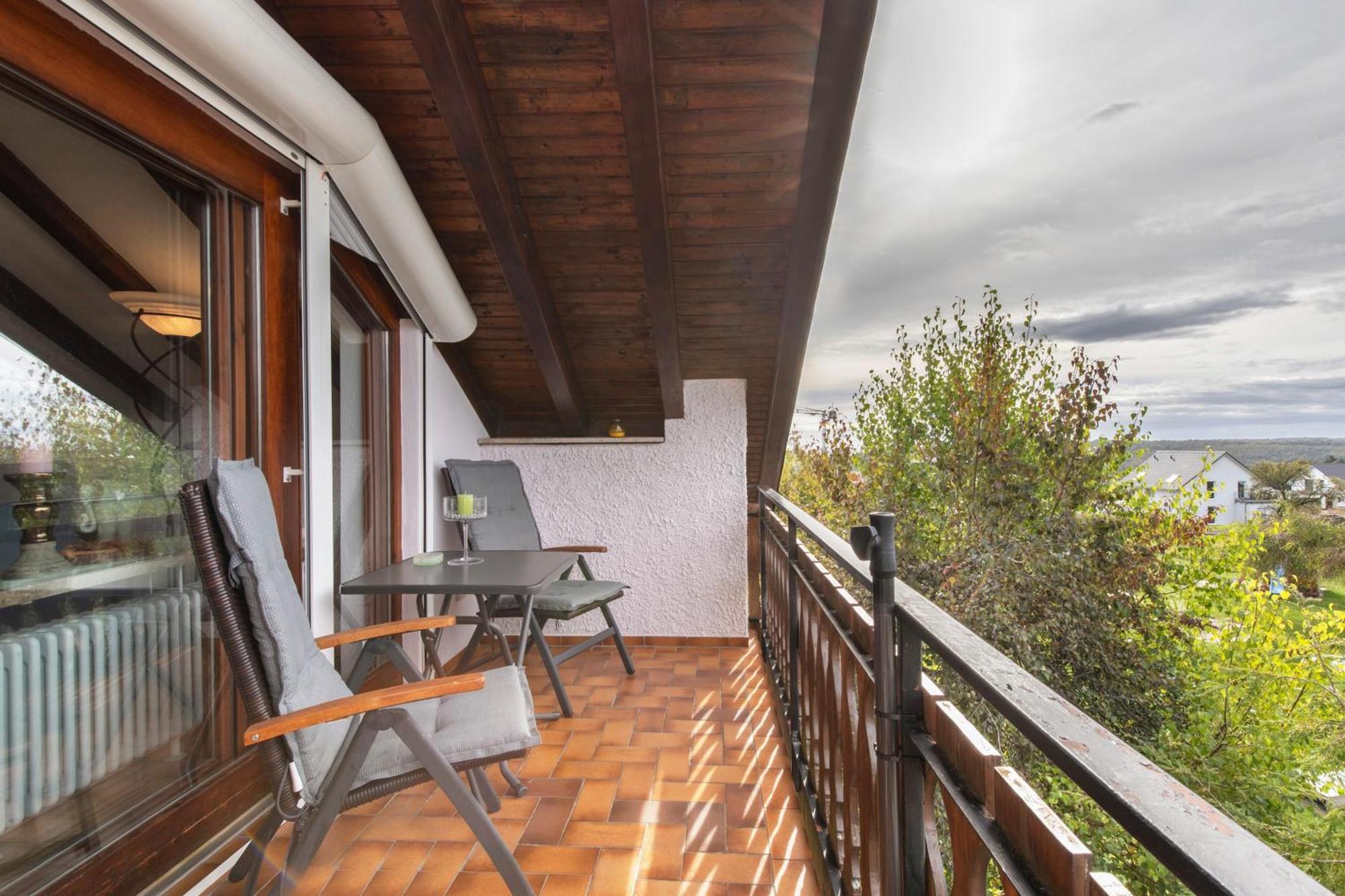Ferienwohnung Fernsicht Zwiefalten Luaran gambar
