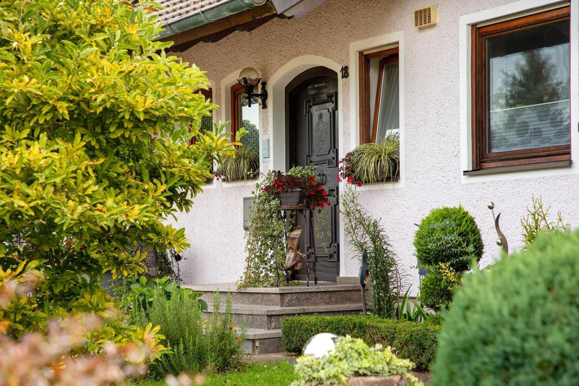 Ferienwohnung Fernsicht Zwiefalten Luaran gambar