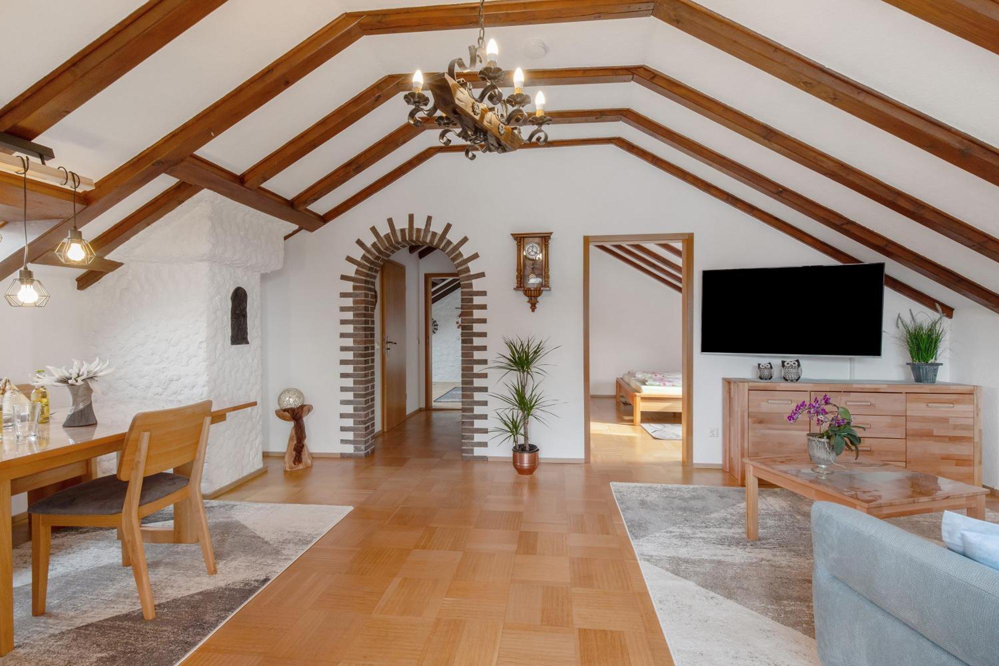 Ferienwohnung Fernsicht Zwiefalten Luaran gambar